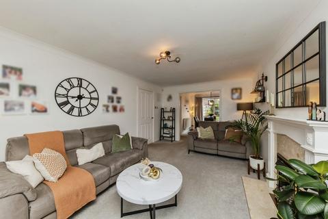 4 bedroom detached house for sale, Ayrshire Close, Cheshire CW10