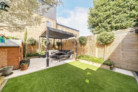 undefined, Nimrod Road, London SW16
