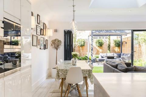 undefined, Nimrod Road, London SW16