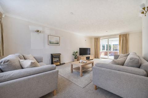 undefined, Kestrel Close, Southampton SO40