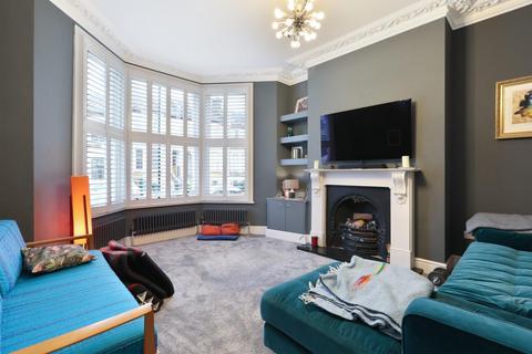 4 bedroom terraced house for sale, Ommaney Road, London