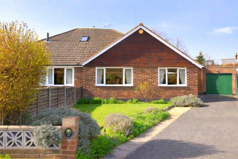undefined, Farm View, Cobham, KT11