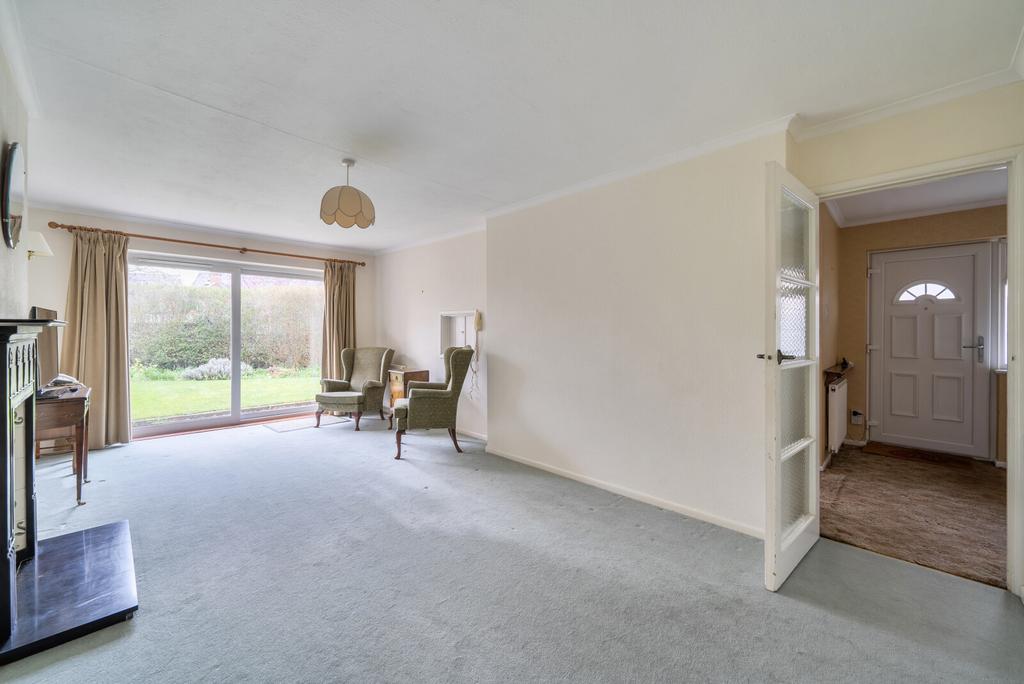 Sitting/Dining Room