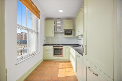 2 bedroom apartment for sale, Haverstock Hill, Belsize Park, London