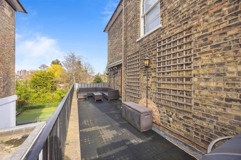 2 bedroom apartment for sale, Haverstock Hill, Belsize Park, London