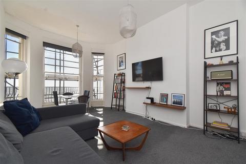 1 bedroom flat for sale - Eversfield Place, St. Leonards-On-Sea
