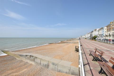 1 bedroom flat for sale, Eversfield Place, St. Leonards-On-Sea