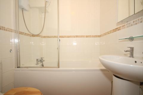 undefined, Oriental Road, Woking GU22