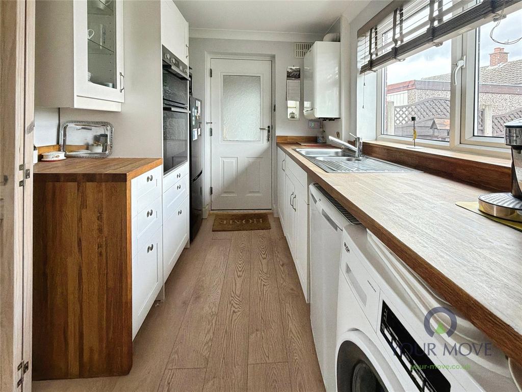 Fitted Kitchen