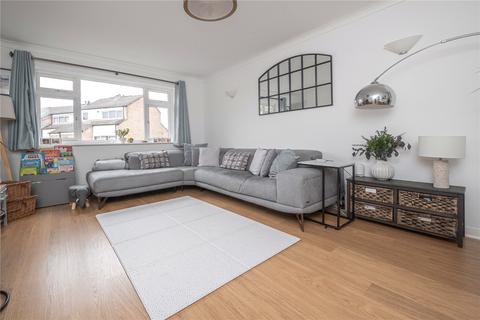 3 bedroom maisonette for sale, Popes Avenue, Twickenham