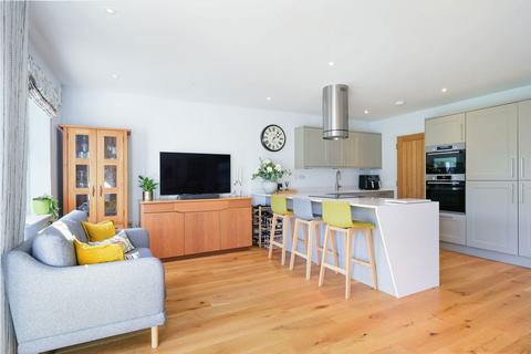 4 bedroom semi-detached house for sale, Headland Way, Lingfield RH7