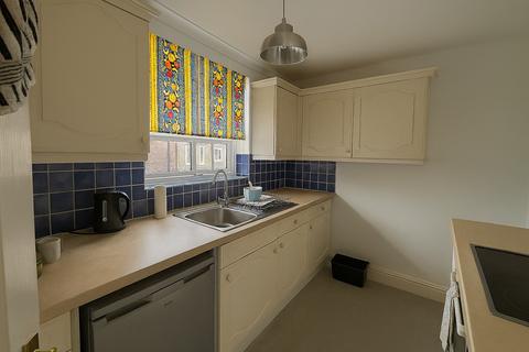 undefined, Kinnings Row, Tonbridge, TN9