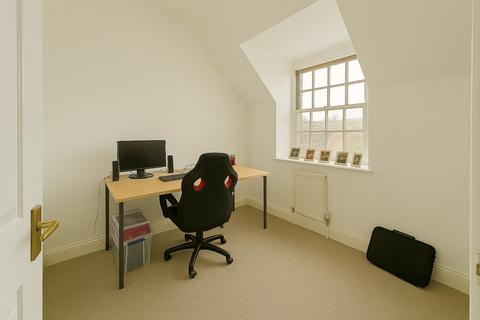 undefined, Kinnings Row, Tonbridge, TN9