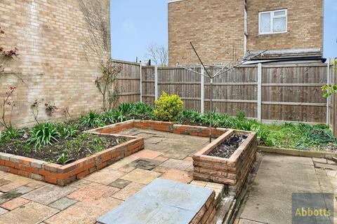 undefined, Oldwyk, Basildon, SS16