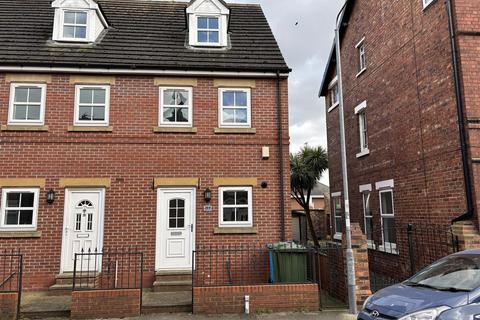 4 bedroom end of terrace house for sale - Jackson Street, Goole