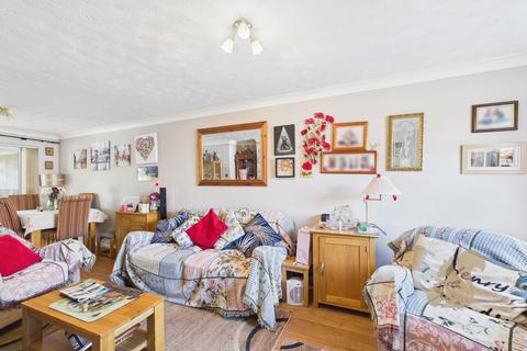 3 bedroom house for sale, Thornwood Close, Colchester CO5
