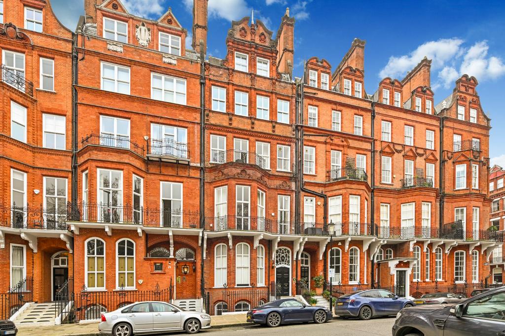 Cadogan Square