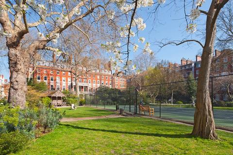 2 bedroom flat for sale, Cadogan Square, London SW1X