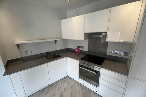 2 bedroom duplex to rent, Queens Road, Bournemouth BH2