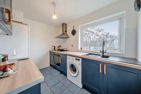 1 bedroom property for sale, Bartholomew Close, Battersea, London, SW18