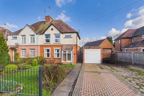 Laurels Road, Offenham