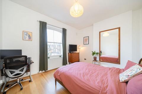 2 bedroom flat for sale, Lawford Road, London NW5