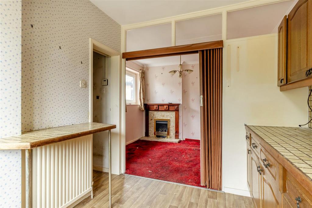 8682072-interior14.jpg