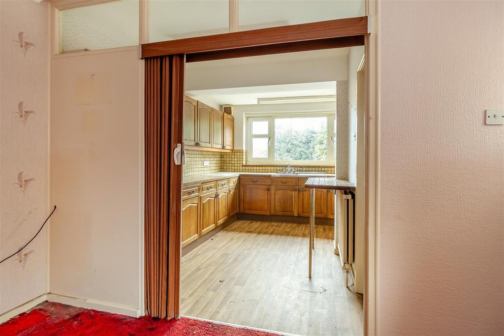 8682072-interior15.jpg