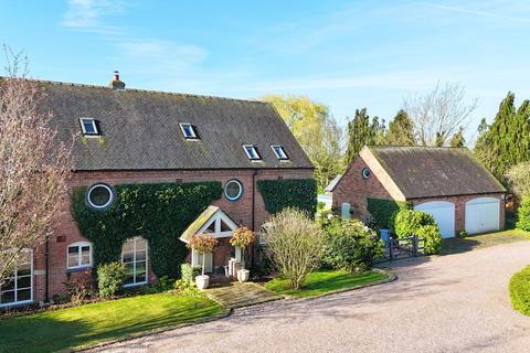 4 bedroom character property for sale, Mill Lane, Blakenhall, CW5