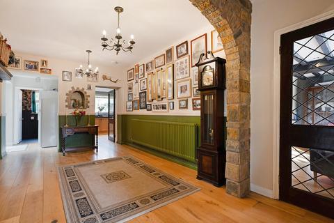 4 bedroom semi-detached house for sale, Tredington