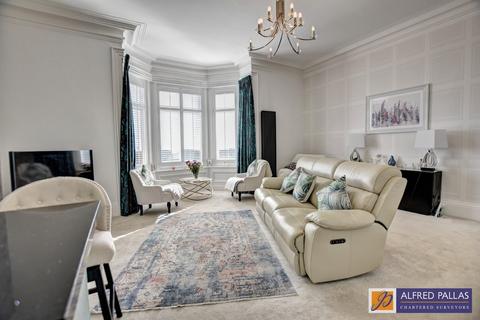 2 bedroom ground floor flat for sale, Crownville, Roker Terrace
