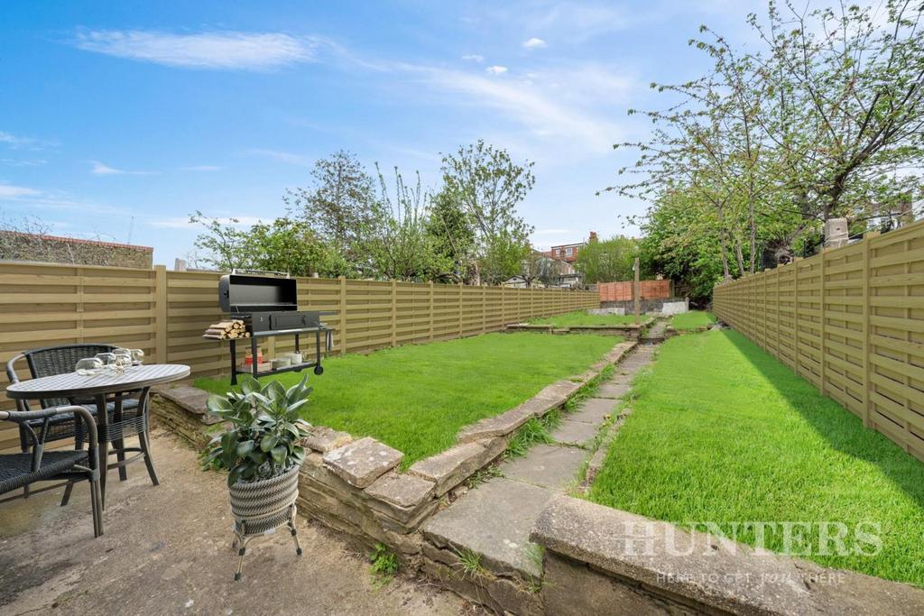 71 Lordsmead Road N17 6 EX-7-Virtual Staging.jpeg