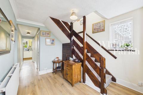 3 bedroom semi-detached house for sale, Dodds Road, Attleborough NR17