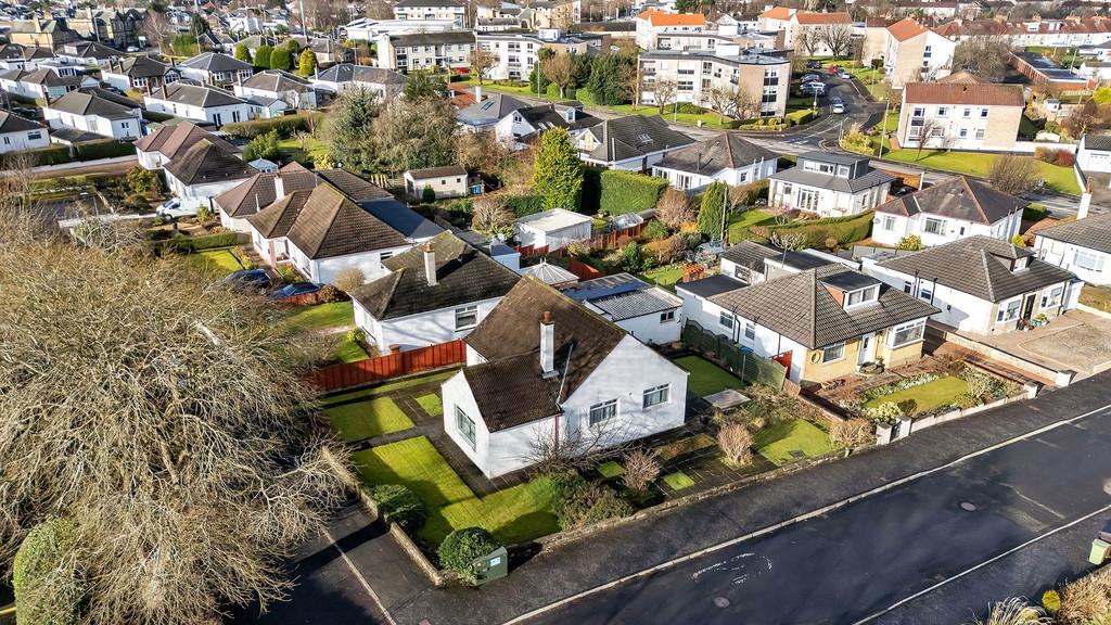 51-web-or-mls-8 Heathside Road 36 (2)