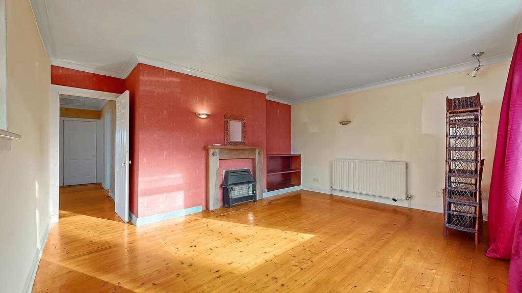 16-web-or-mls-8 Heathside Road 18