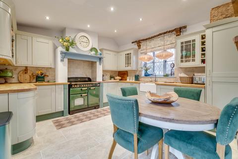 5 bedroom detached house for sale, High Street, Saffron Walden CB10
