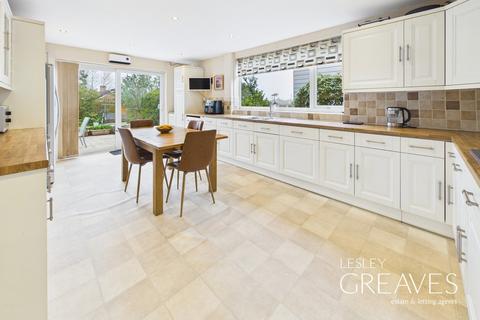 undefined, Olive Grove, Burton Joyce, Nottingham