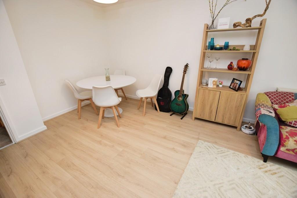 Becaca4c-park 20dining 20area