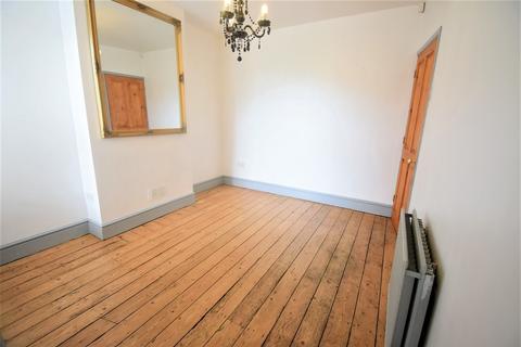 2 bedroom end of terrace house for sale, Stanley Street, Bedford MK41