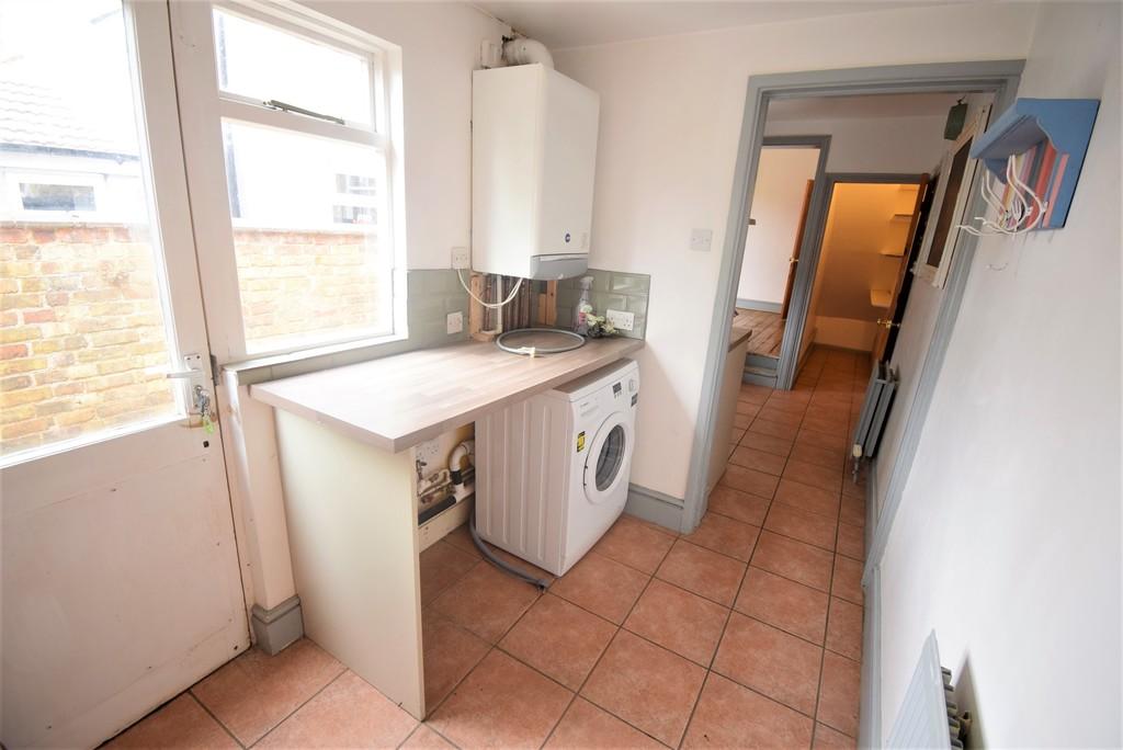 Kitchen Shot2