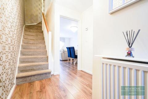4 bedroom semi-detached house for sale, Springwell Avenue , Huyton, Liverpool