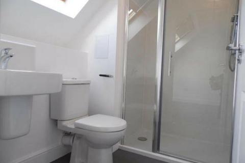 2 bedroom semi-detached house to rent, School House Mews, Doncaster