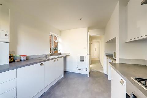 1 bedroom flat for sale, Garrick Road, Broadwater, BN14