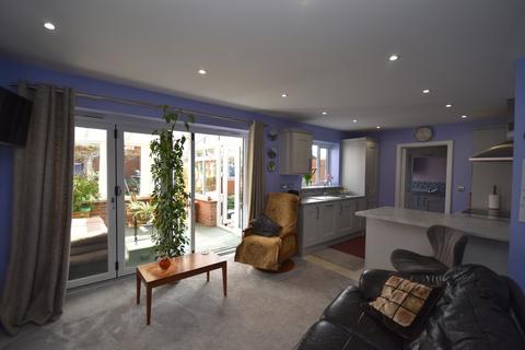 undefined, Orchard Avenue, Whitchurch