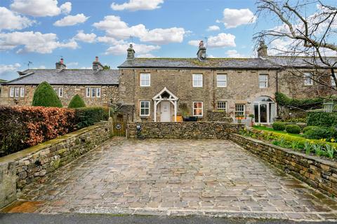3 bedroom terraced house for sale, Craig Moor, Hetton. Skipton