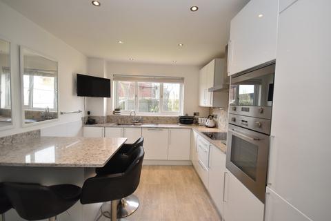 undefined, Oak Tree Rise, Malpas