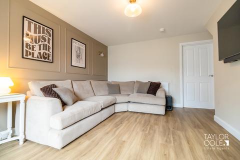 3 bedroom detached house for sale, Rosings Drive, Tamworth