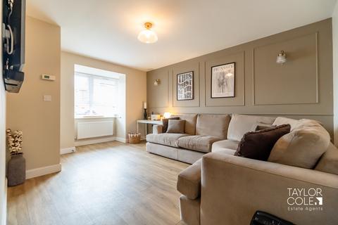 3 bedroom detached house for sale, Rosings Drive, Tamworth