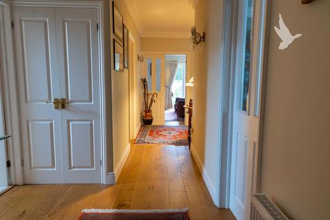 4 bedroom detached house for sale, Bishops Place, The Street, Wickham Bishops