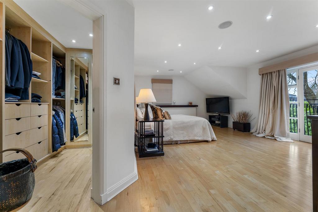Principal Bedroom 1 and Dressing Room